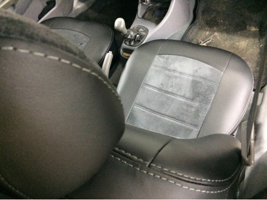 Авточехлы на Hyundai Accent Авточехлы на Hyundai Accent