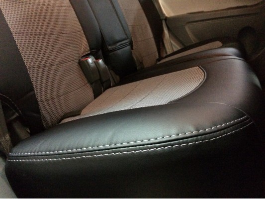 Авточехлы на Hyundai Santa Fe Classic Авточехлы на Hyundai Santa Fe Classic