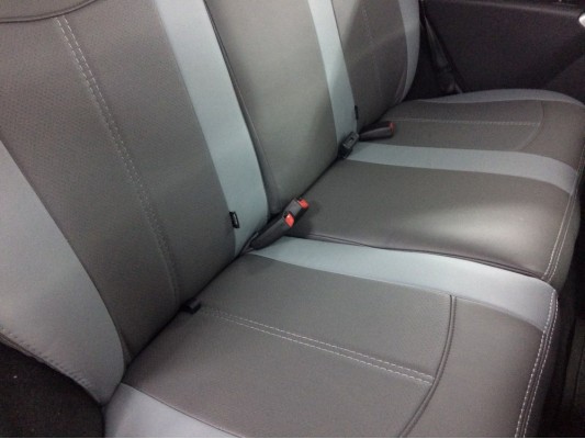 Авточехлы на Lada Granta